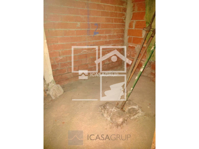 Local en Calle Sant Isidre Número 26  , Rubí Barcelona