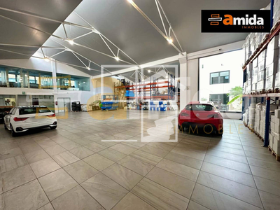 Local en Esplugues de Llobregat Barcelona