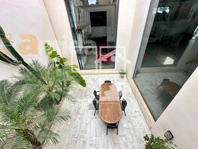 Local en Esplugues de Llobregat Barcelona