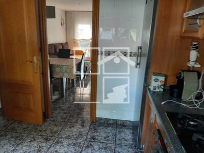 Local en Manlleu, Tona Barcelona