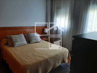 Local en Manlleu, Tona Barcelona