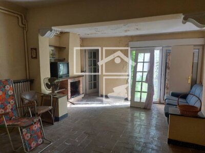 Local en Sant Joan, Manlleu Barcelona