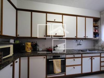 Local en JOAN MARAGALL, Tona Barcelona