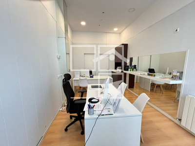 Local en Olot Girona