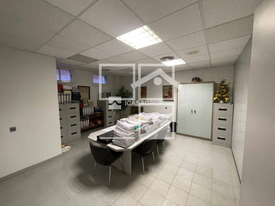 Local en Calle Madrid    , Rubí Barcelona