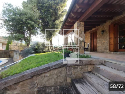 Local en Montagut Girona