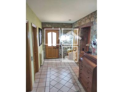 Local en Montagut Girona