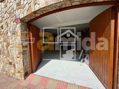 Local en Riells y Viabrea Girona