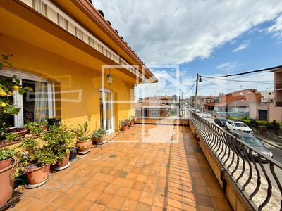 Local en Riells i Viabrea Girona