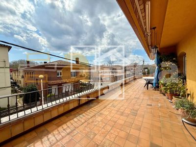 Local en Riells i Viabrea Girona