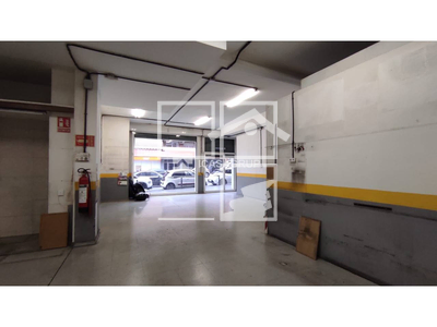 Local en Avenida Estatut Número 20  , Rubí Barcelona