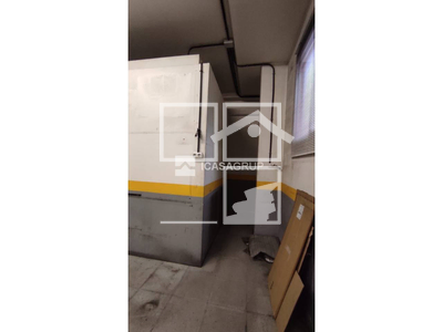 Local en Avenida Estatut Número 20  , Rubí Barcelona