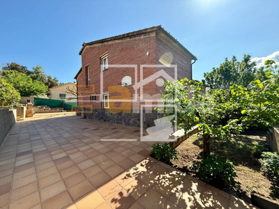 Local en Riells i Viabrea Girona