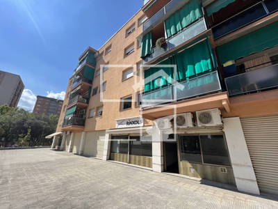 Local en Calle Abrera    , Martorell Barcelona