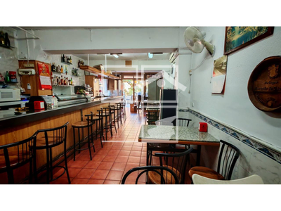 Local en Calle Hipòlit Lázaro    , Badalona Barcelona