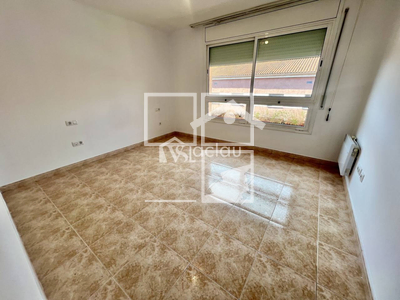 Local en Calle Lluís Puigjaner    4º, Olesa de Montserrat Barcelona