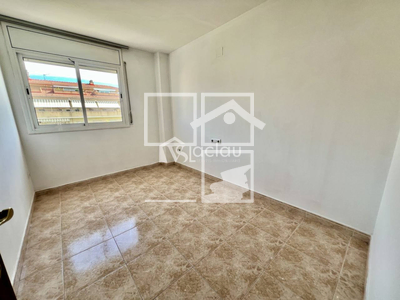 Local en Calle Lluís Puigjaner    4º, Olesa de Montserrat Barcelona