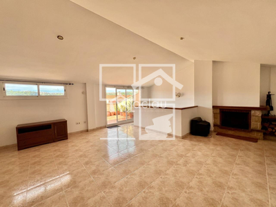 Local en Calle Lluís Puigjaner    4º, Olesa de Montserrat Barcelona