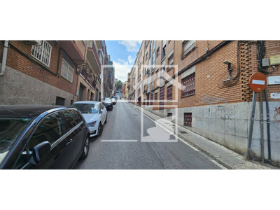 Local en Calle Canelons    ENTLO, Badalona Barcelona
