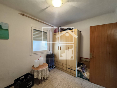 Local en Olot Girona