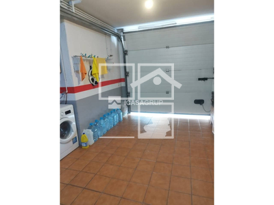 Local en Calle Valencia    , Rubí Barcelona