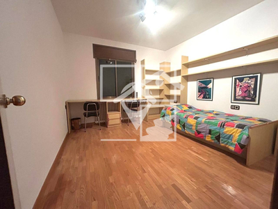 Inmueble en Ronda Roureda    5º, Barcelona