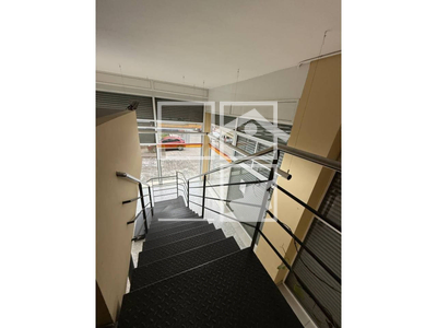 Local en Calle Dibuixant Avellaneda    LOCAL, Terrassa Barcelona