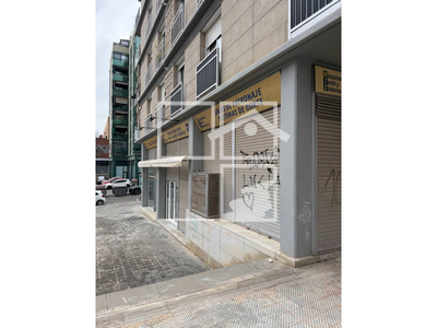 Local en Calle Dibuixant Avellaneda    LOCAL, Terrassa Barcelona