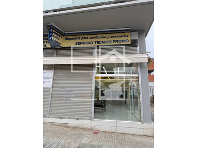 Local en Calle Dibuixant Avellaneda    LOCAL, Terrassa Barcelona