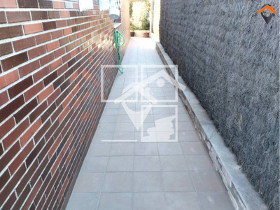 Inmueble en Calle Cremat    , Barcelona