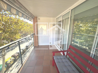 Inmueble en Calle Nou Cases   B 2º, Barcelona