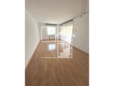 Local en Calle Nou Cases   B 2º, Badalona Barcelona