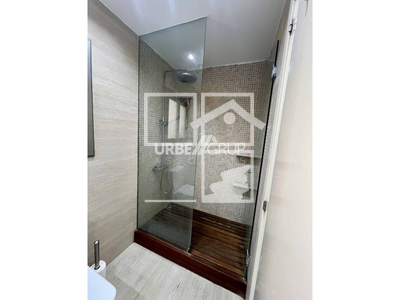 Local en Avenida Montserrat    2, Sant Esteve Sesrovires Barcelona