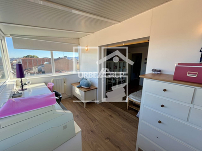 Local en Avenida Montserrat    2, Sant Esteve Sesrovires Barcelona