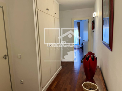 Local en Avenida Montserrat    2, Sant Esteve Sesrovires Barcelona