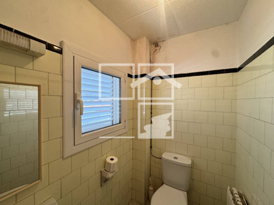 Local en Olot Girona