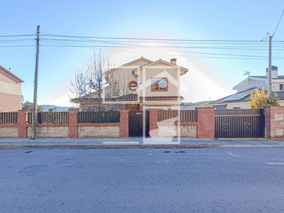 Inmueble en Calle Tagamanent    , Barcelona