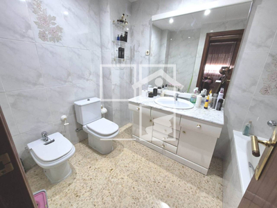 Local en Calle Circunvalación    2, Santa Coloma de Gramenet Barcelona