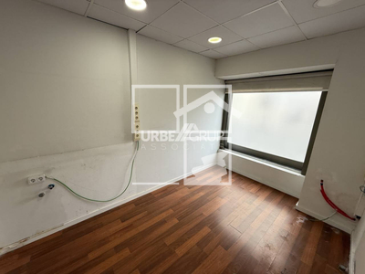 Inmueble en Calle BALDRICH Número 74  , Barcelona