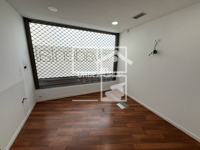 Inmueble en Calle BALDRICH Número 74  , Barcelona