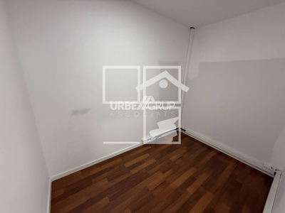 Local en Calle BALDRICH Número 74  , Terrassa Barcelona