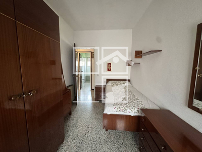 Local en Olot Girona