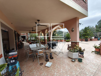 Local en Castellet y Gornal Barcelona