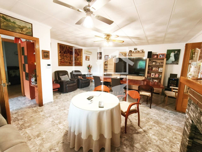 Local en Castellet y Gornal Barcelona