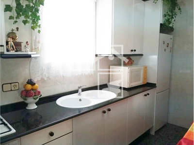 Local en Castellet y Gornal Barcelona