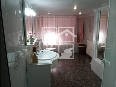 Local en Castellet y Gornal Barcelona