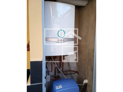 Local en Castellet y Gornal Barcelona