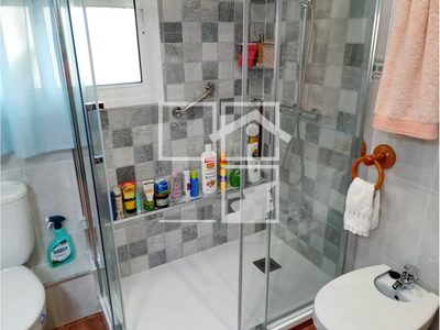 Local en Castellet y Gornal Barcelona