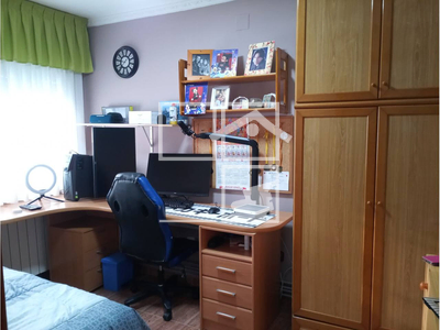 Local en Castellet y Gornal Barcelona