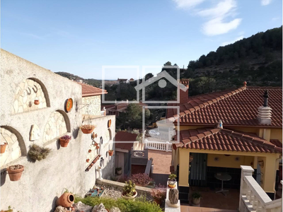 Local en Castellet y Gornal Barcelona